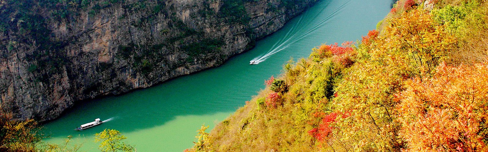14-Day Yangtze River Cruise and Panda Family Tour