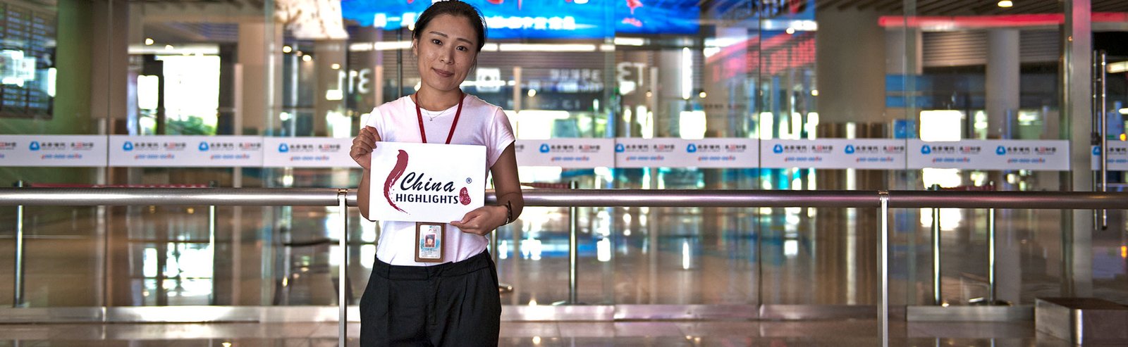 One-Way Private Transfer Between Xi'an Airport (Train Station) and Your Hotel