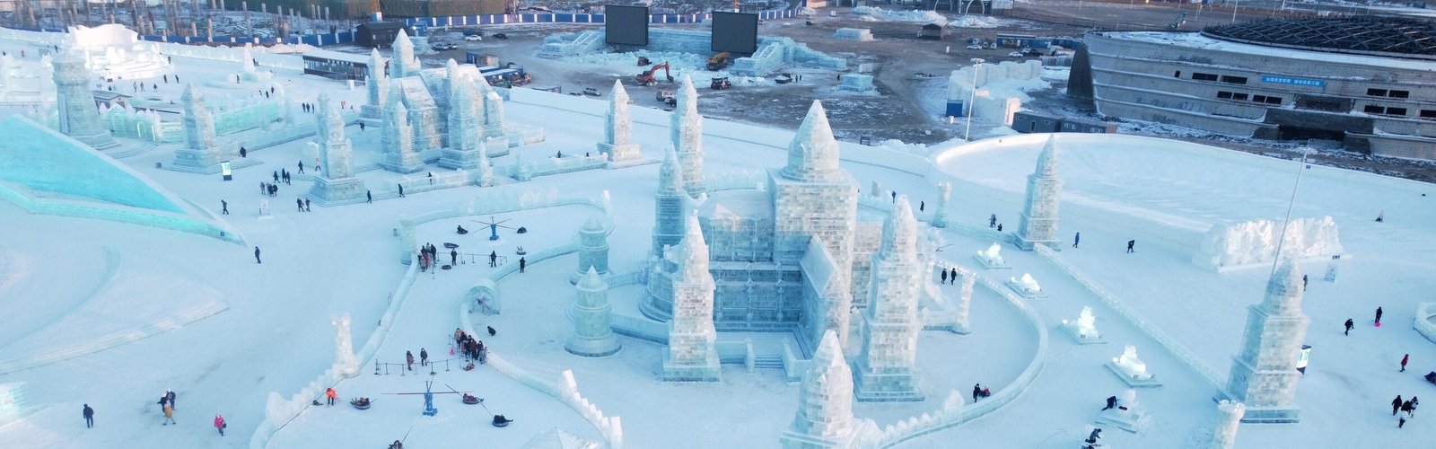 The Grand World of Ice and Snow 