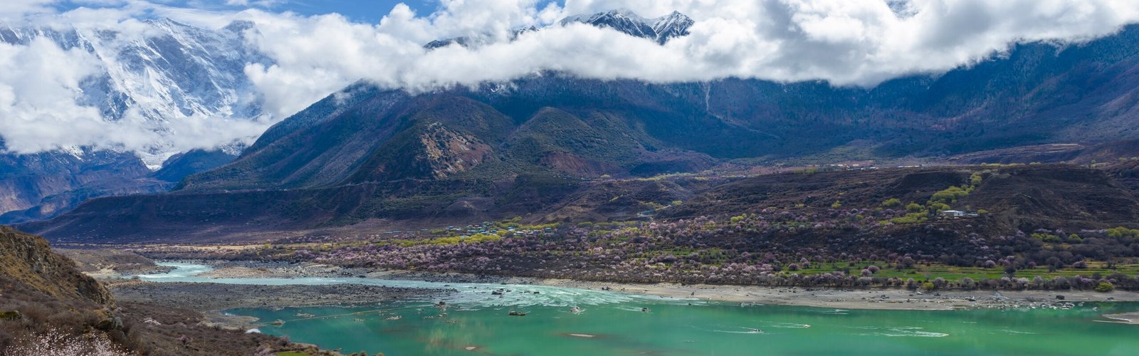 The Yarlung Tsangpo Grand Canyon