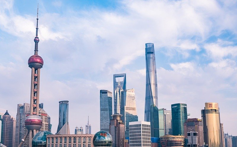 Beijing to Shanghai by Train or Airplane 