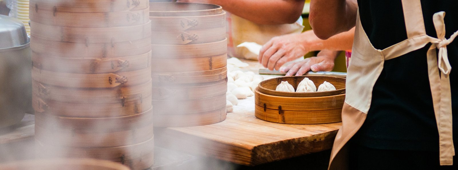 Heritage on a Plate: Signature Dishes of Shanghai’s Time-Honored Restaurants