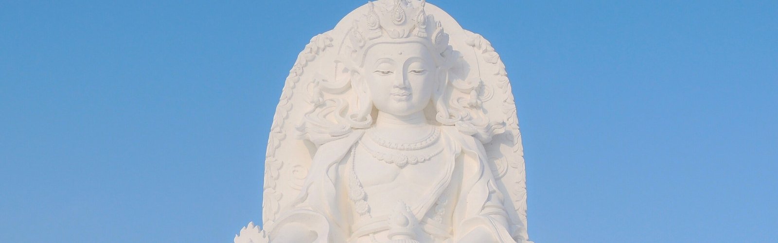 Sun Island (Harbin) — Snow Sculptures and Fine Parkland