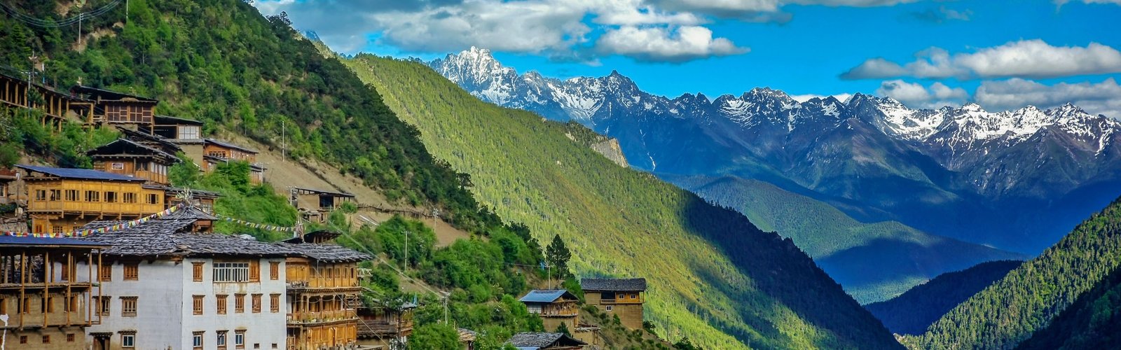 4-Day Yubeng Village Hiking Tour from Shangri-La